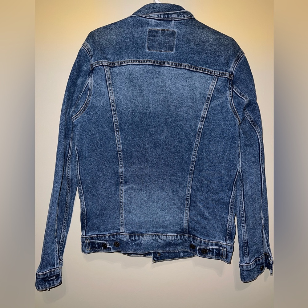 LEVI’S Denim Jacket - Picture 2 of 3